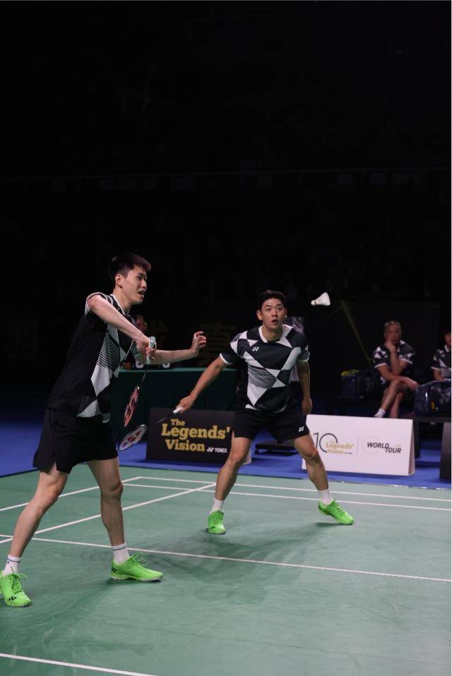 英格兰羽毛球队逆转日本羽毛球队，林丹送出助攻