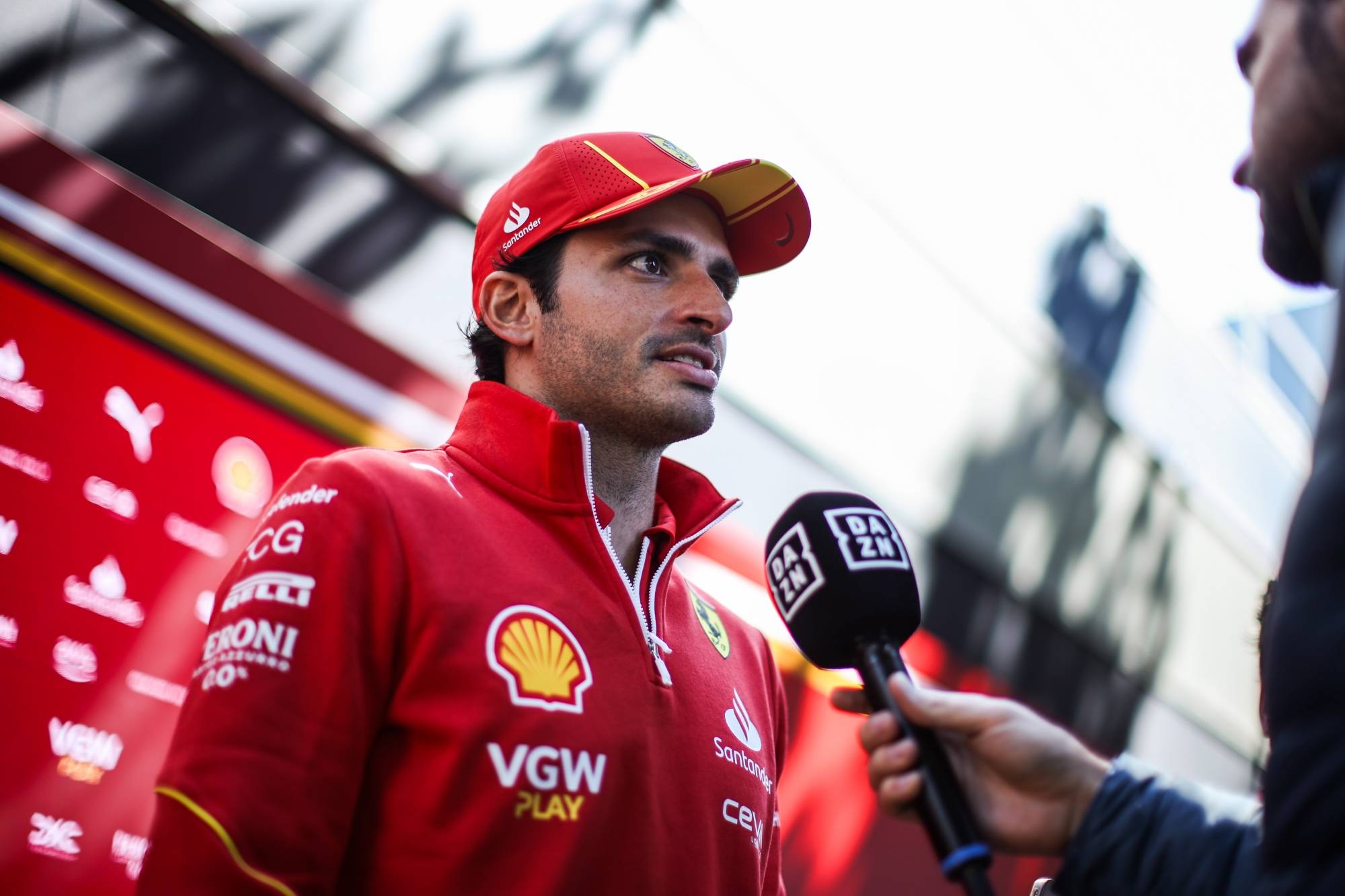 红牛二队碾压哈斯车队,汉密尔顿扛起全队 红牛二队碾压哈斯车队,汉密尔顿扛起全队