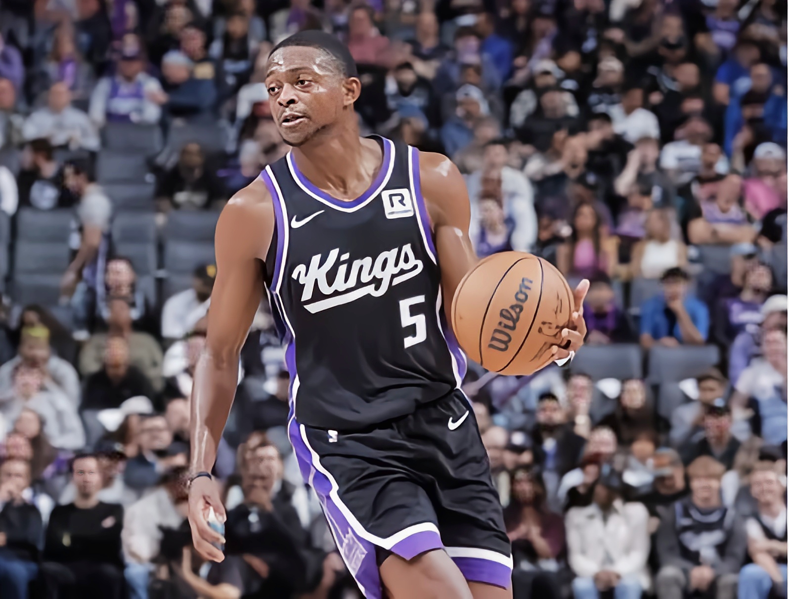 国王力克太阳,莫兰特统治全场 国王力克太阳,莫兰特统治全场