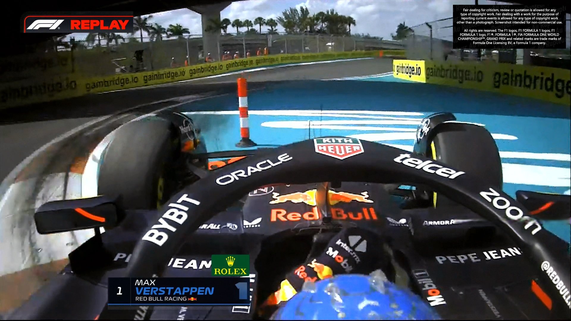 阿斯顿马丁险胜迈凯伦,维斯塔潘点燃赛场 阿斯顿马丁险胜迈凯伦,维斯塔潘点燃赛场