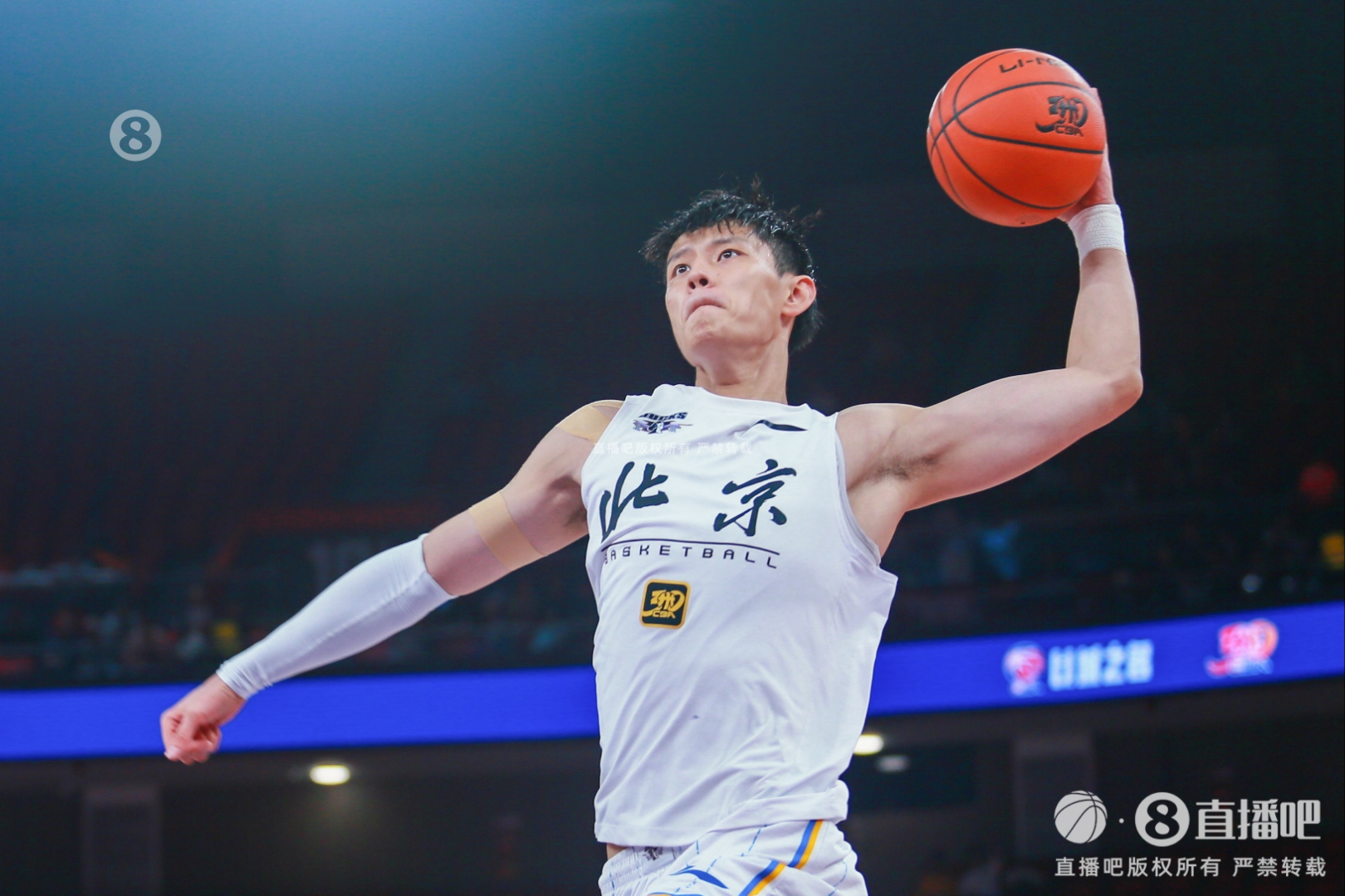 吉林队力克骑士,高诗岩状态火热 吉林队力克骑士,高诗岩状态火热