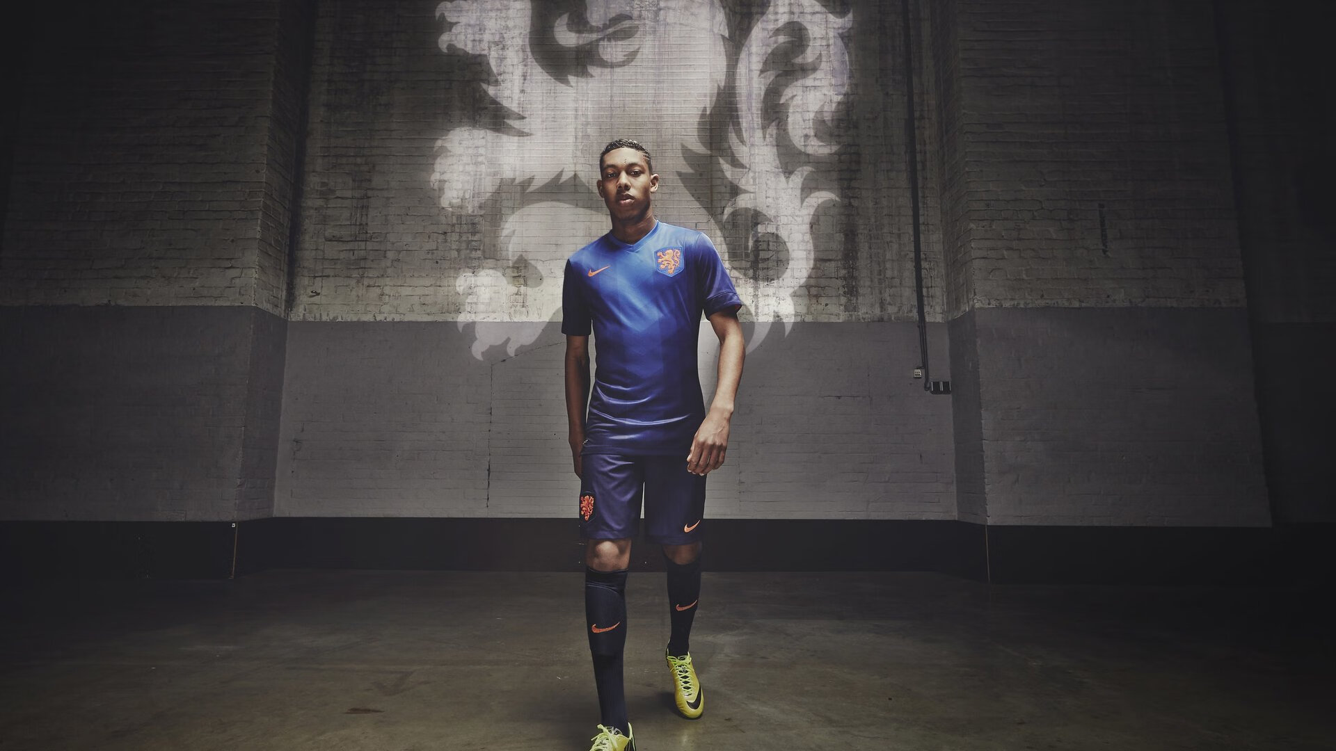 欧冠半决赛之夜，马丁内利稳定输出不掉线的背后