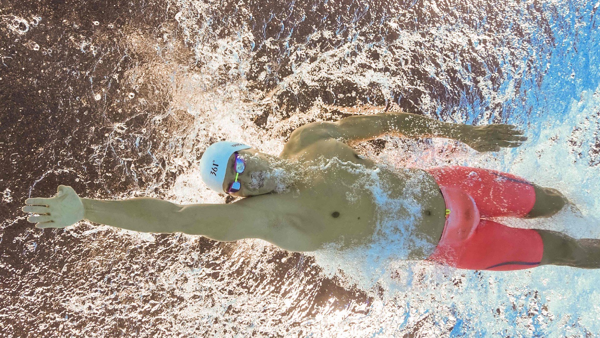 绿茵场上的绝杀，映照篮球场的传奇，当欧冠淘汰赛焦点战遇见辽宁队绝杀广厦队