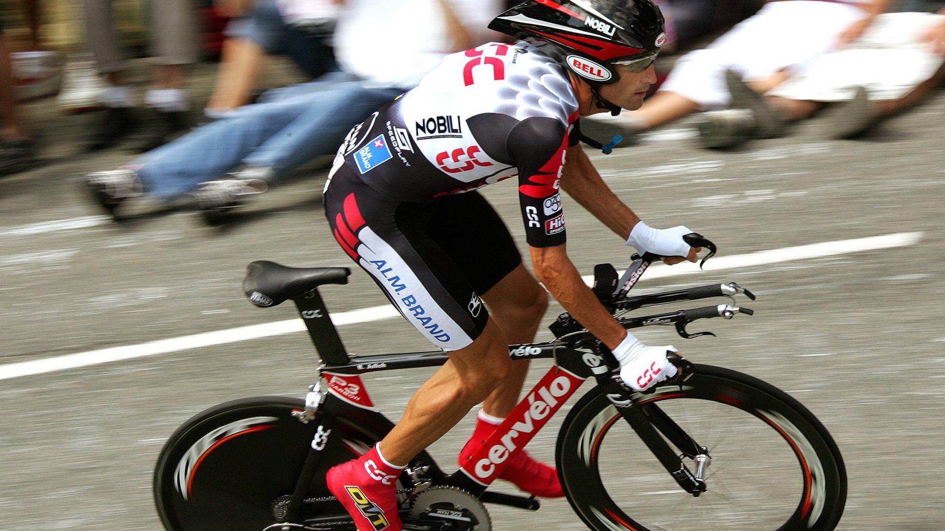 火箭轻取青岛队,周琦刷新纪录,中国篮球的新篇章